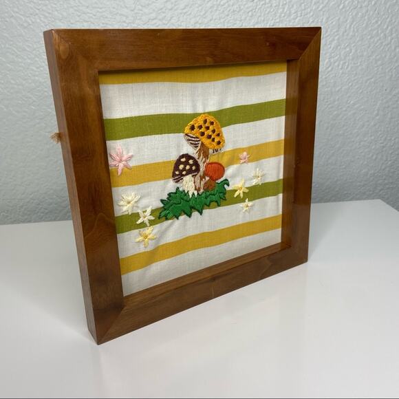 Handmade Retro Style Mushroom Fiber Art - Picture 5 of 5